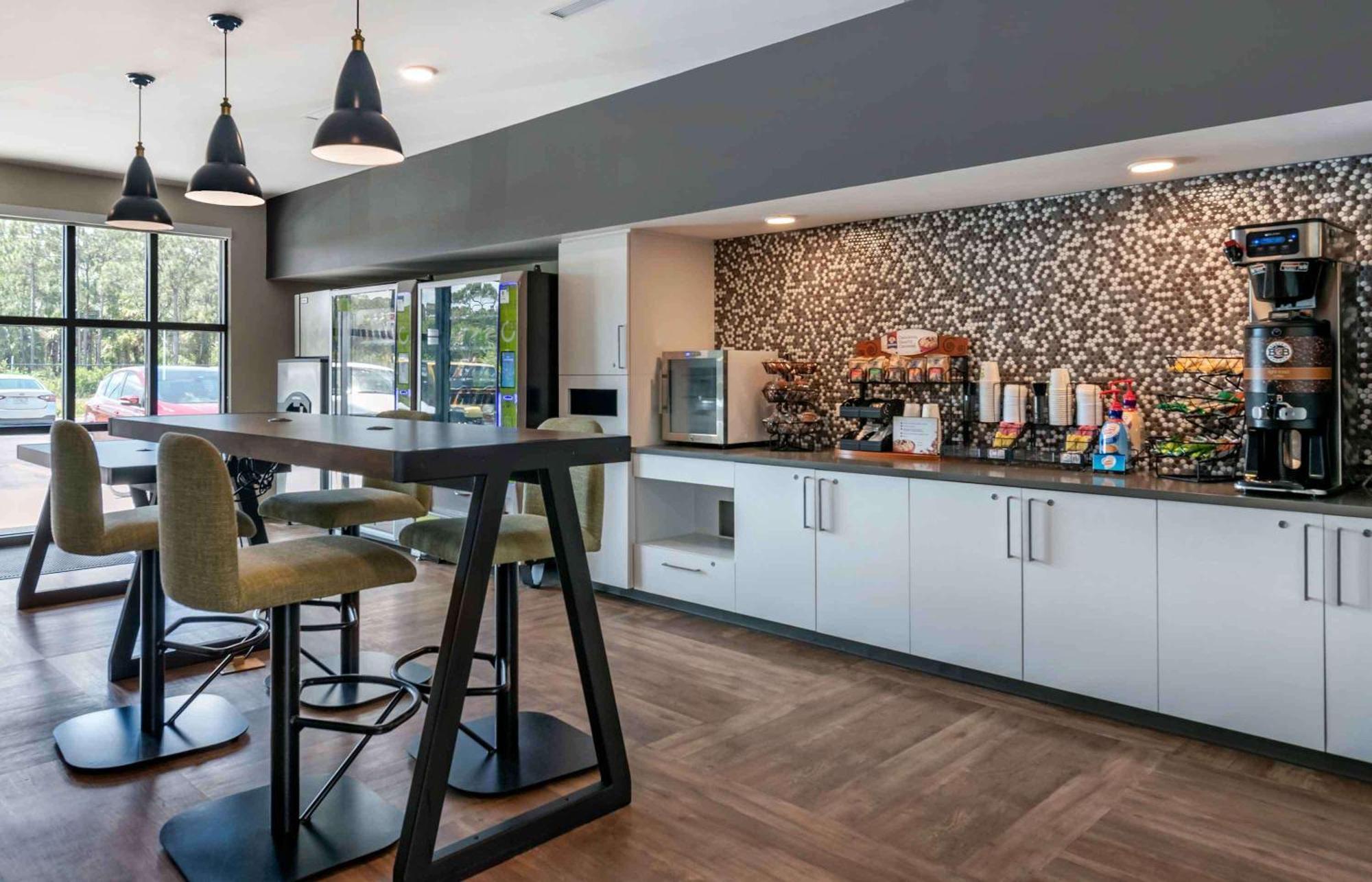 Extended Stay America Premier Suites - Melbourne - I-95 West Melbourne Экстерьер фото